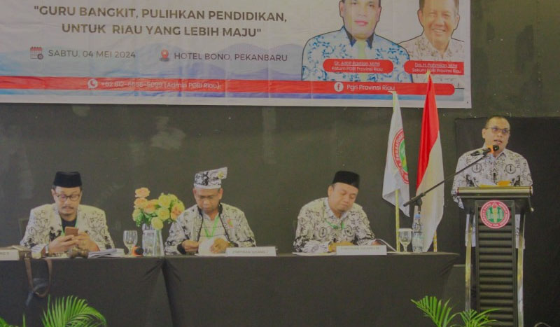 PGRI Riau Adakan Konkerprov IV di Pekanbaru, Ini Hasilnya